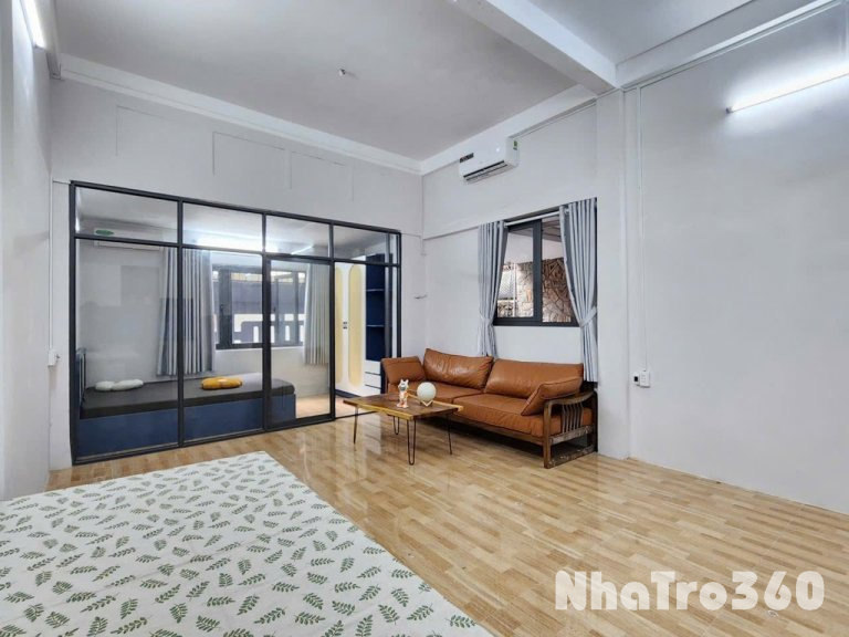 Cho thuê chdv tách bếp nội thất đẹp gần Sân Bay