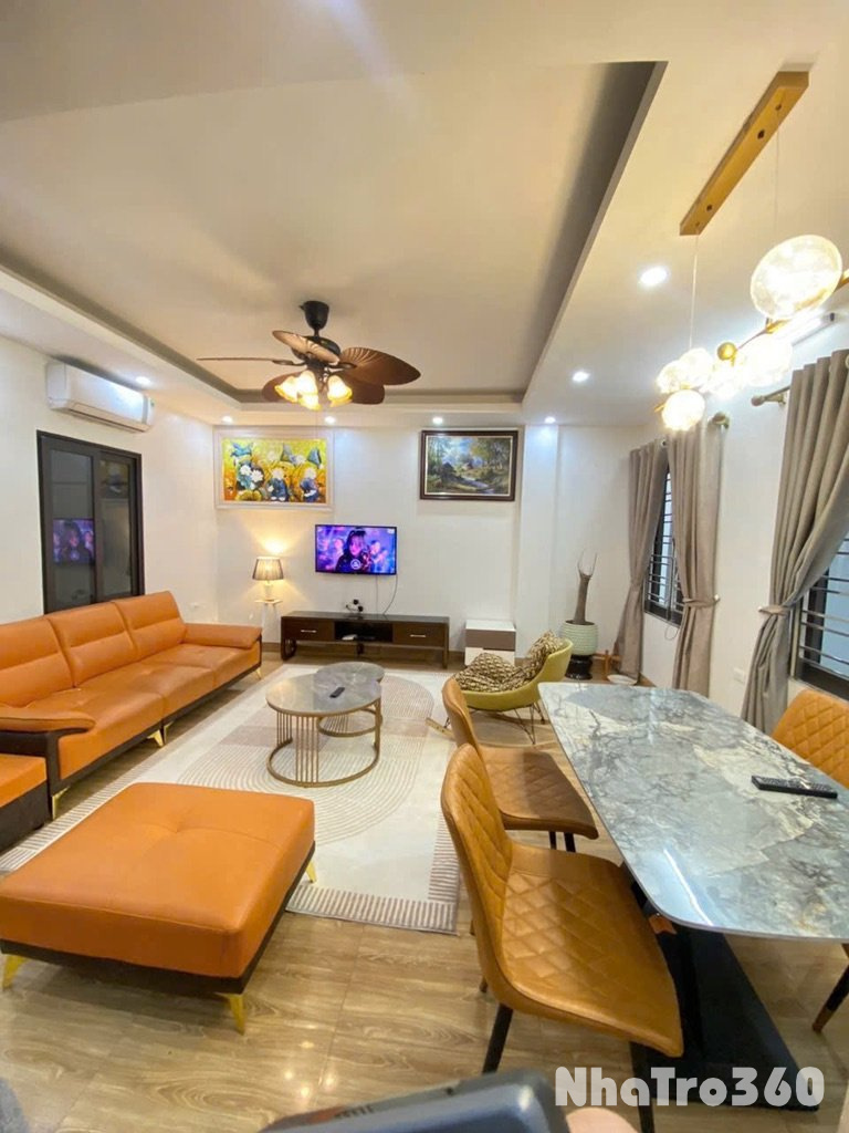 Hồ Tùng Mậu - Ở luôn - free dịch vụ