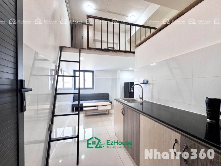 Phòng gác cao 2m ngay hoà bình có sẵn nội thất