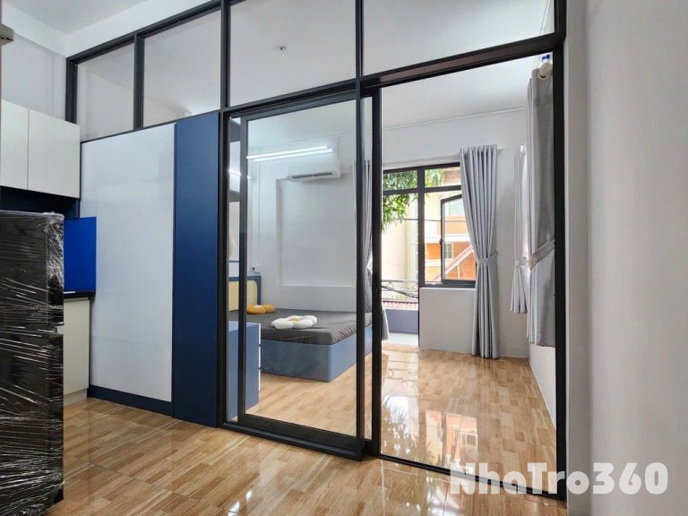 Cho thuê chdv tách bếp nội thất đẹp gần Sân Bay