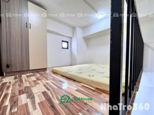 Phòng gác cao 2m ngay hoà bình có sẵn nội thất