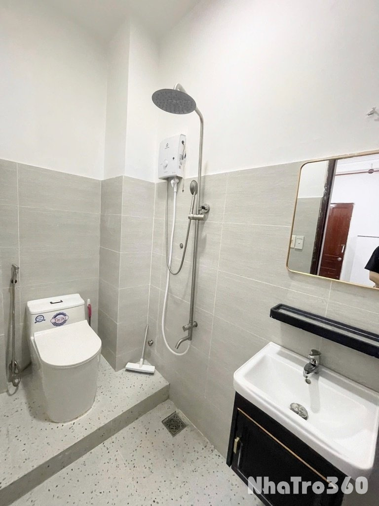 Cho Thuê Căn Hộ Cửa Sổ Thoáng  Nội Thất Cơ Bản Q1