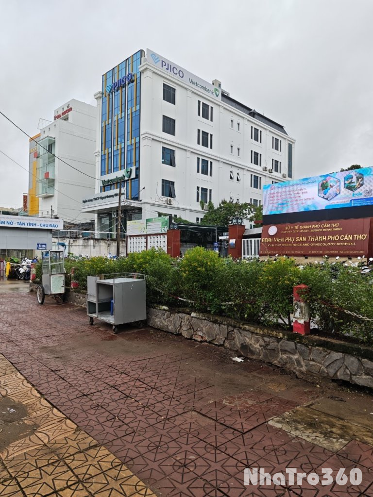 39. nhà 3,5 triệu 2 góc mặt tiền gần bệnh viện Phụ Sản Cần Thơ