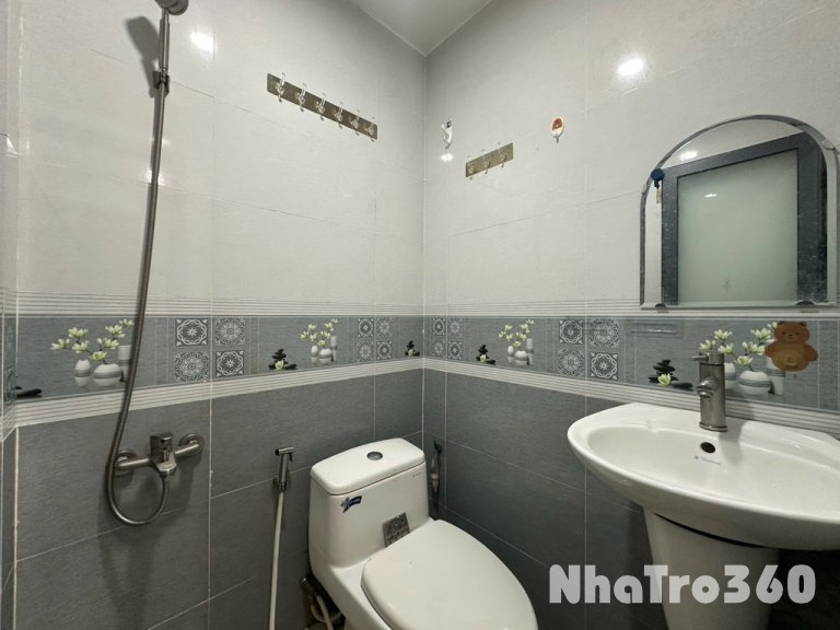 Căn hộ mini cửa sổ trời_đầy đủ nội thất ở Bình Phu