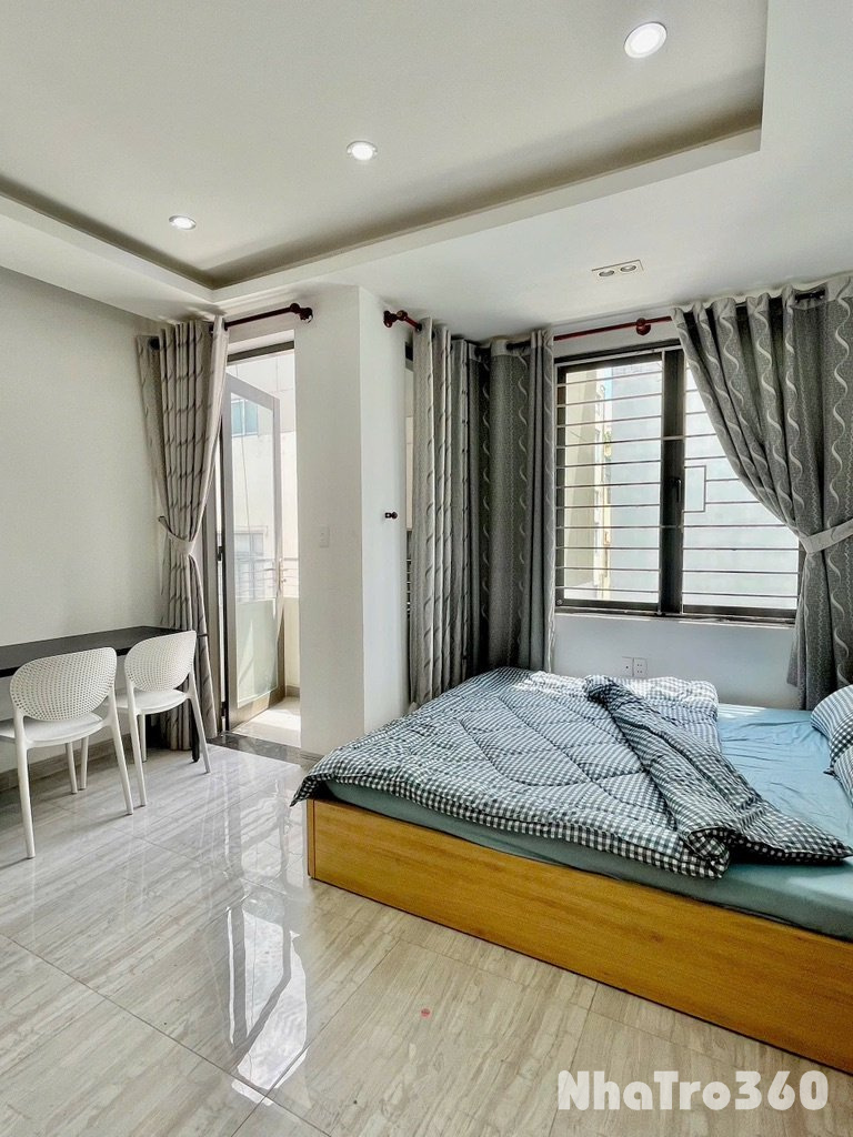 Cho thuê chdv gần nhà ga T3 nội thất cửa sổ đẹp