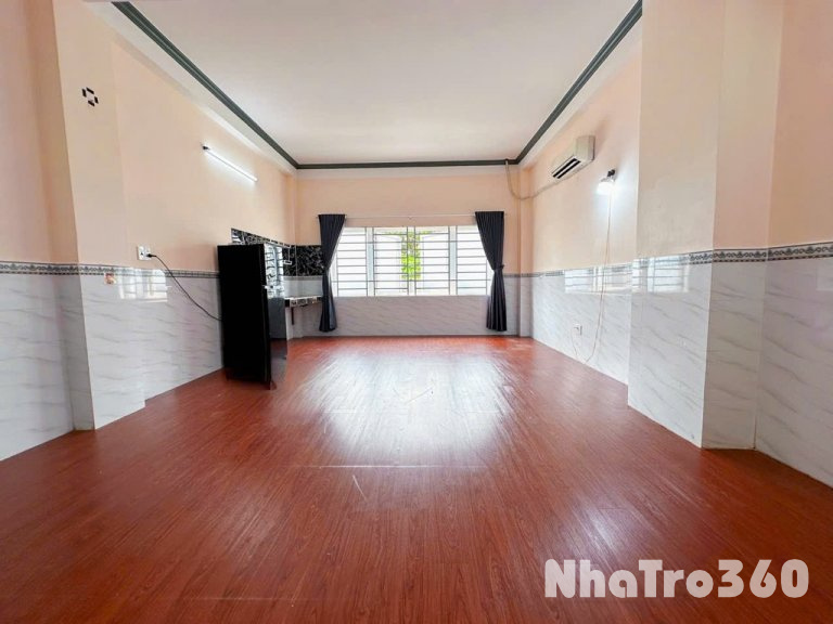 Nội thất cơ bản, thang máy, cửa sổ, tự do, giá rẻ