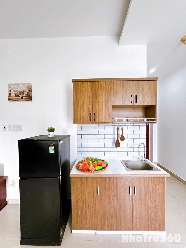 STUDIO BAN CÔNG FULL NT GẦN CV LÊ THỊ RIÊNG