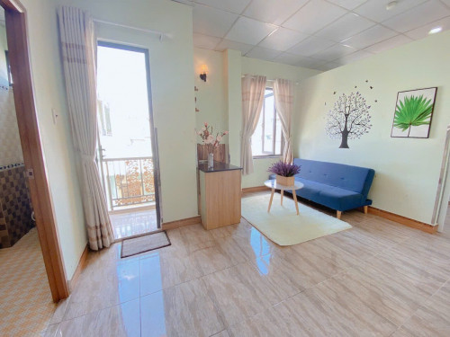 Cho thuê căn hộ Studio Ban công Q4 gần chợ 200, nhà thờ Xóm Chiếu, ĐH Nguyễn Tất Thành, ĐH Luật
