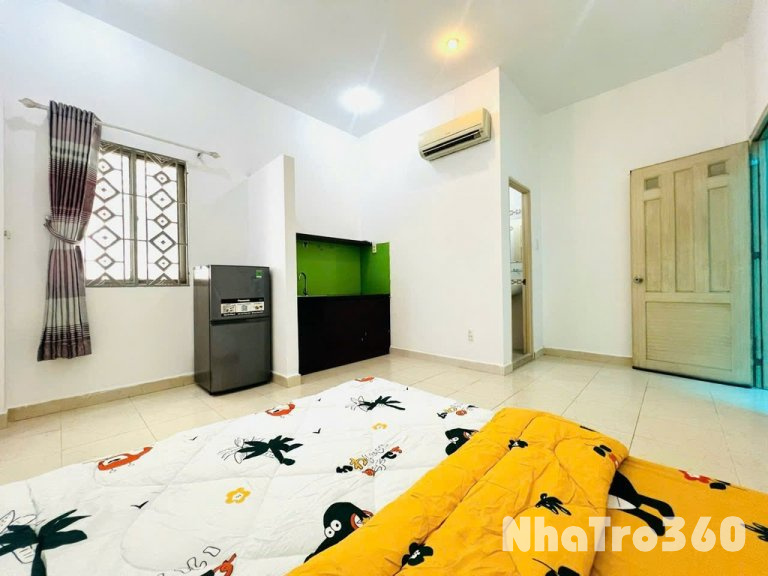 Căn phòng cửa sổ trời full nội thất ngay Hậu Giang