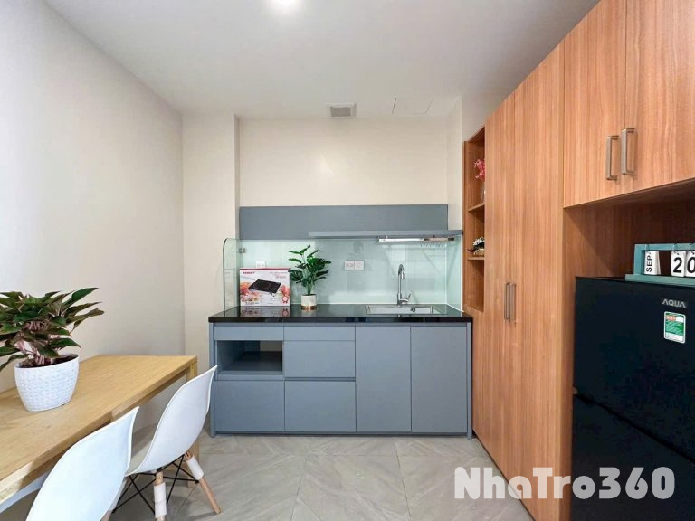 CĂN HỘ MỚI ĐẸP FULL NỘI THẤT BAN CÔNG, CỬA SỔ THOÁNG MÁT, GẦN LOTTE MART, CRESCENT MALL, Q1,4,8, TDT