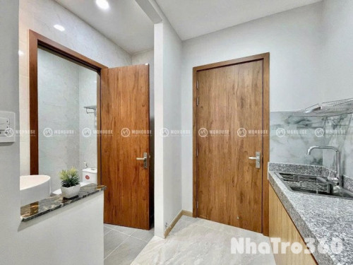 Cho Thuê Căn Hộ Studio Có Cửa Sổ Lớn Gần Ga T3