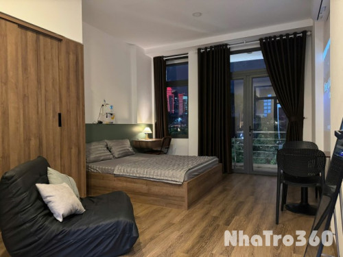 Căn hộ đẹp như penthouse ngay quận 1, bancol chill, gần Chùa Vĩnh Nghiêm, UEH