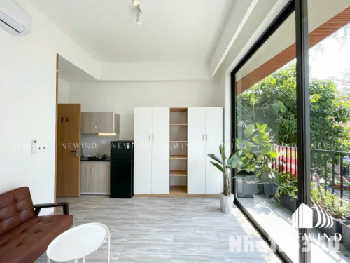 STUDIO MỚI 100% FULL NỘI THẤT BAN CÔNG, CỬA SỔ THOÁNG MÁT, GẦN LOTTE MART, CRESCENT MALL, TDTU, RMIT