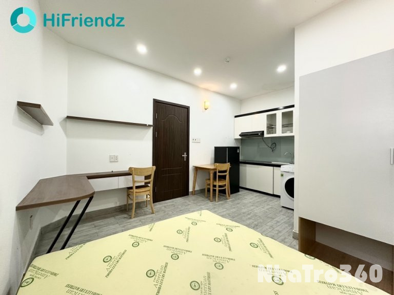 Căn hộ full nội thất Lý Chính Thắng Quận 3