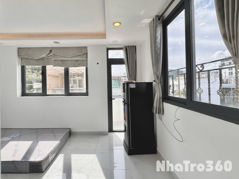 CHO THUÊ STUDIO BAN CÔNG FULL NỘI THẤT QUẬN 3