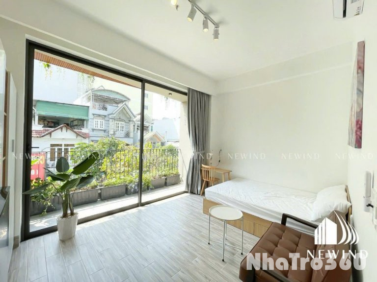 STUDIO MỚI 100% FULL NỘI THẤT BAN CÔNG, CỬA SỔ THOÁNG MÁT, GẦN LOTTE MART, CRESCENT MALL, TDTU, RMIT
