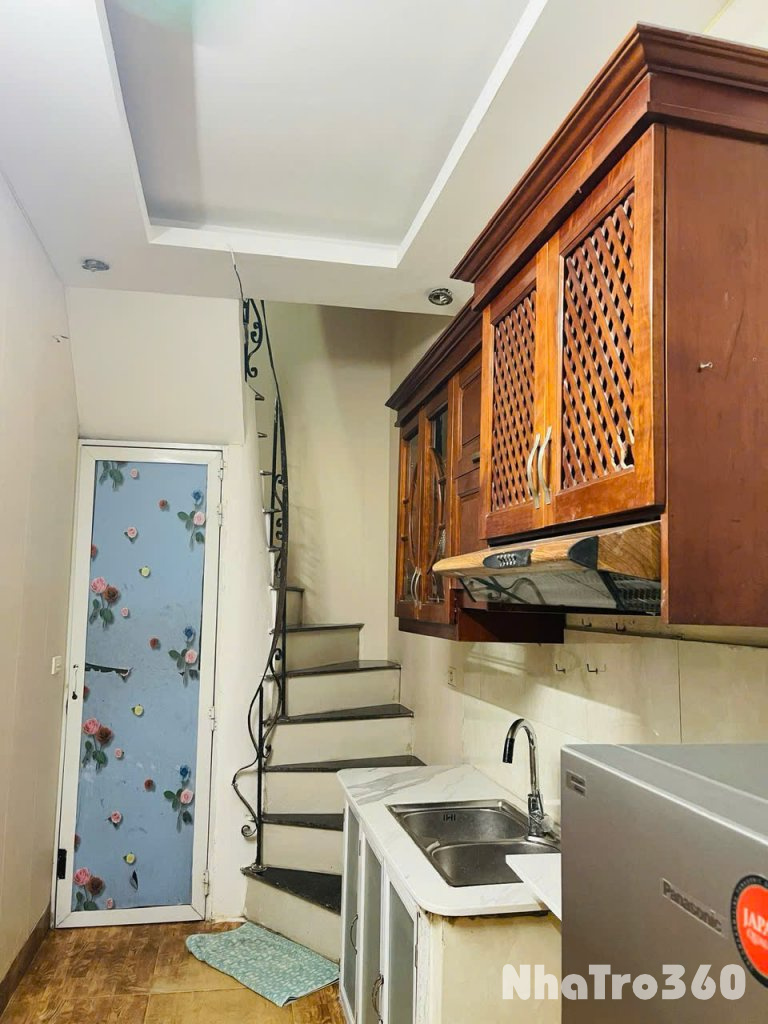 SIÊU HOT- CHO THUÊ NHÀ NGUYÊN CĂN 3 TẦNG TẠI THANH XUÂN, HÀ NỘI