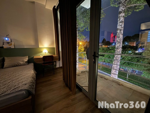 Căn hộ đẹp như penthouse ngay quận 1, bancol chill, gần Chùa Vĩnh Nghiêm, UEH