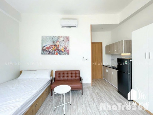 STUDIO MỚI 100% FULL NỘI THẤT BAN CÔNG, CỬA SỔ THOÁNG MÁT, GẦN LOTTE MART, CRESCENT MALL, TDTU, RMIT