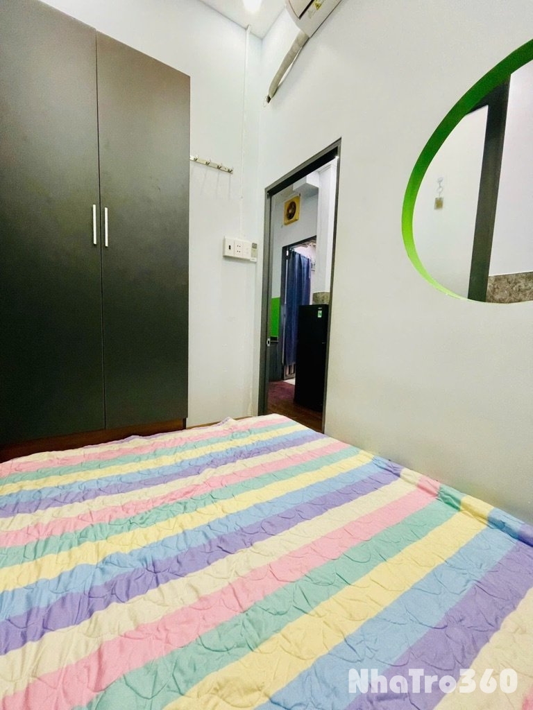 2 Phòng Ngủ có sân nhỏ sau nhà đầy đủ nội thất