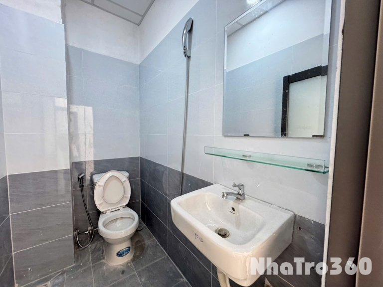 Cho Thuê Căn Hộ Studio Có Ban Công Lớn Siêu Thoáng