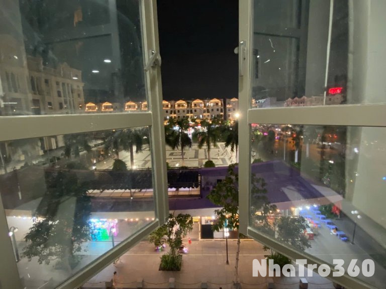 Cho thuê phòng có view công viên nước