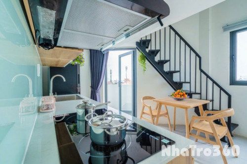 DUPLEX 40M2 FULL NỘI THẤT, CỬA SỔ LỚN, GẦN LOTTE MART, TDTU, RMIT Q1,4,8