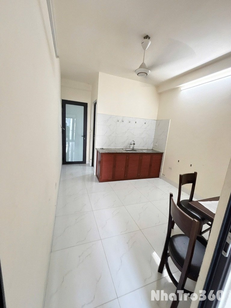 CCMN 1N1K - YÊN XÁ / Ô TÔ ĐỖ CỬA