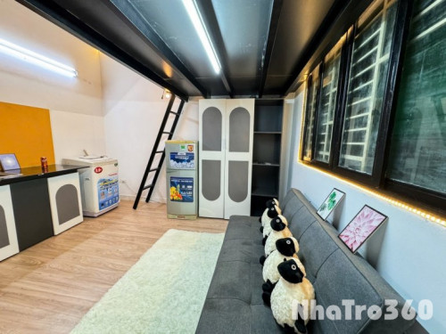 Duplex đẩy đủ nội thất Quận 10. Tiện qua Q1-3-5