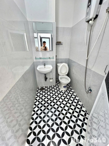 Cho thuê phòng có bancon giá rẻ