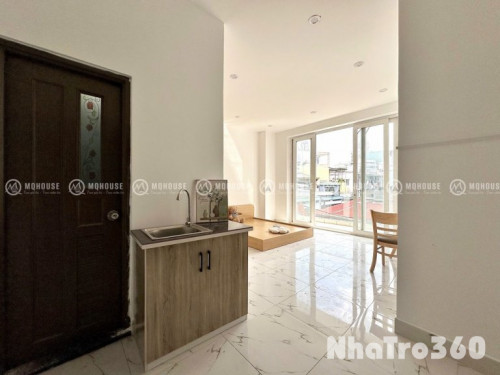 Cho Thuê Căn Hộ Studio Có Ban Công Lớn Rộng Rãi
