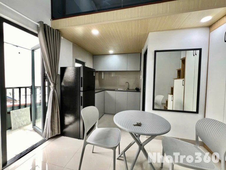 Duplex Balcony Full nội thất