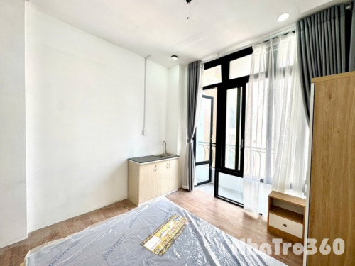 Cho Thuê Căn Hộ Studio Có Ban Công Lớn Siêu Thoáng