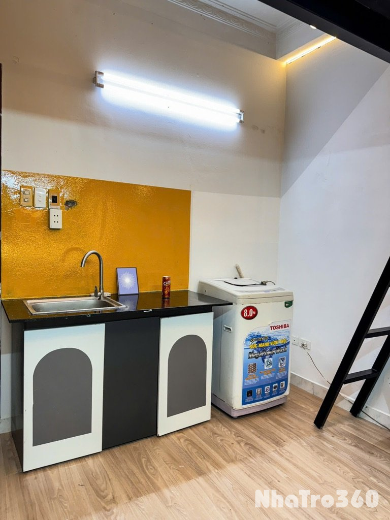 Duplex đẩy đủ nội thất Quận 10. Tiện qua Q1-3-5