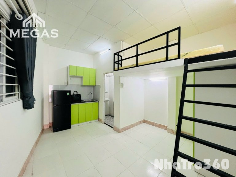 Trống sẵn phòng duplex full nội thất CMT8 Quận 3