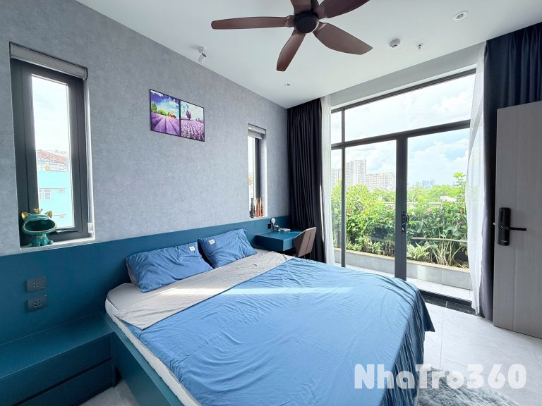 Căn hộ mới ngay trung tâm quận 4, bancol lớn đón nắng, gần Đại học Luật, Nguyễn Tất Thành