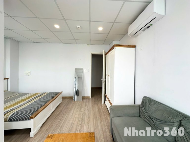 Cho thuê căn hộ 1PN Ban công, Có máy giặt Q1 gần cầu Ông Lãnh, ĐH Văn Lang, chợ Bến Thành, Phố Bùi Viện