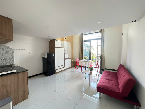 Duplex ban công, Fnt, gần Lotte, Tdtu, thoáng, mát, q1,4,8 trong 5p