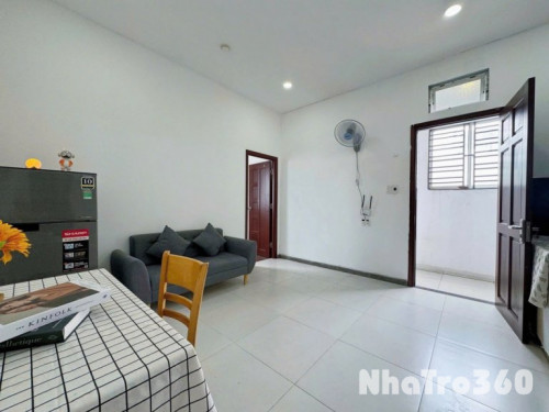 Cho Thuê Căn Hộ 1PN Có Cửa Sổ Lớn Gần ĐH Văn Hiến