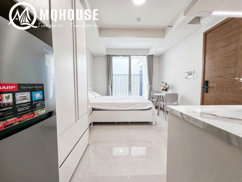 STUDIO MỚI 100% FULL NỘI THẤT BAN CÔNG, CỬA SỔ THOÁNG MÁT, GẦN LOTTE MART, CRESCENT MALL, TDTU, RMIT