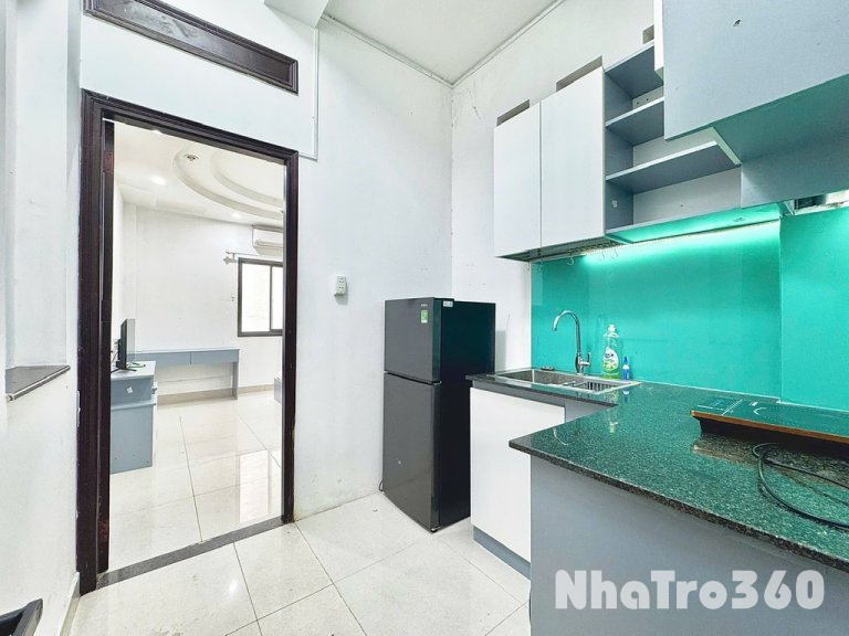 Cho thuê căn hộ 1PN Q1 full nội thất, cửa sổ