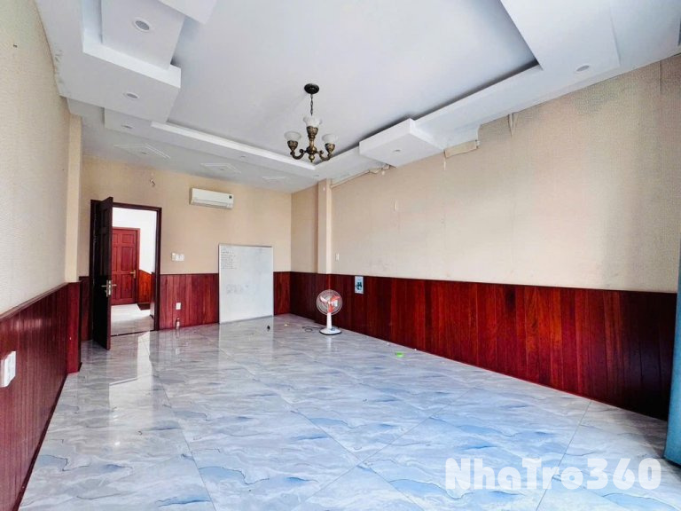 Studio 1 phòng ngủ, bancol, tự do giá rẻ