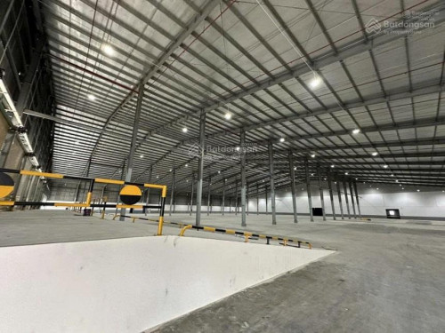 Cho thuê kho xưởng 1.700m² KCN Tân Bình gần Trường Chinh nền bê tông, PCCC đầy đủ