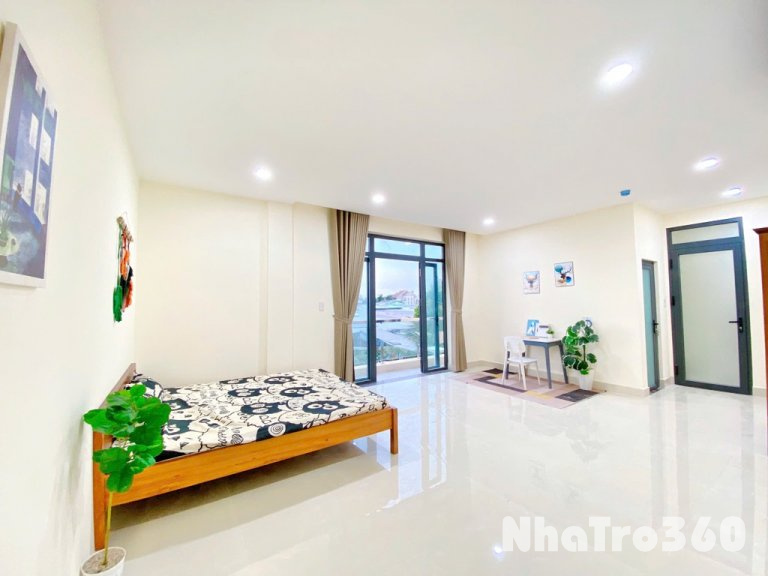 🔥 Phòng trọ Q8 mới tinh, ban công, tách bếp