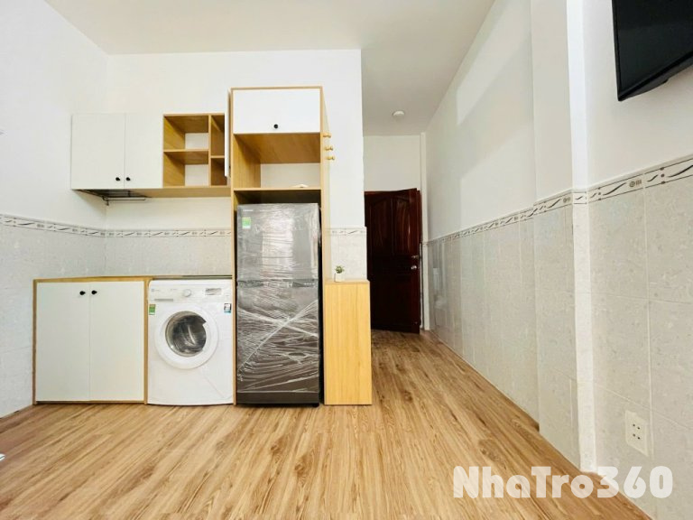 Full nội thất, studio, bancol, máy giặt riêng