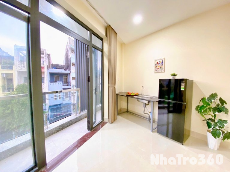 🔥 Phòng trọ Q8 mới tinh, ban công, tách bếp