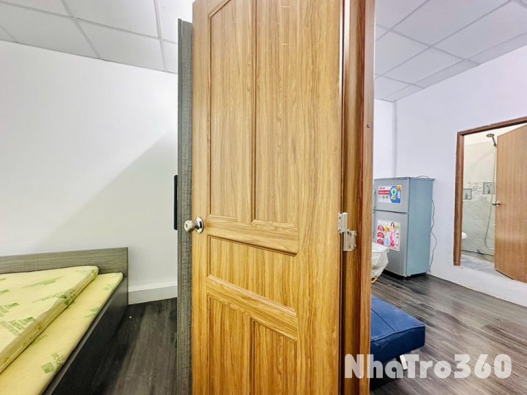 Full nội thất, 1pn, tách bếp, tự do, giá rẻ
