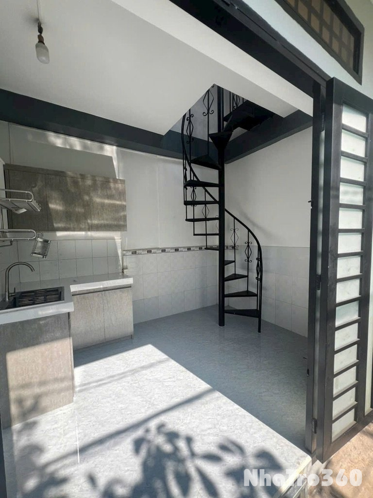 Cho thuê nhà nhỏ nguyên căn