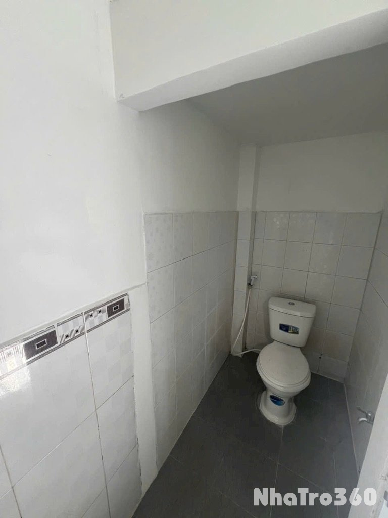 Cho thuê nhà nhỏ nguyên căn