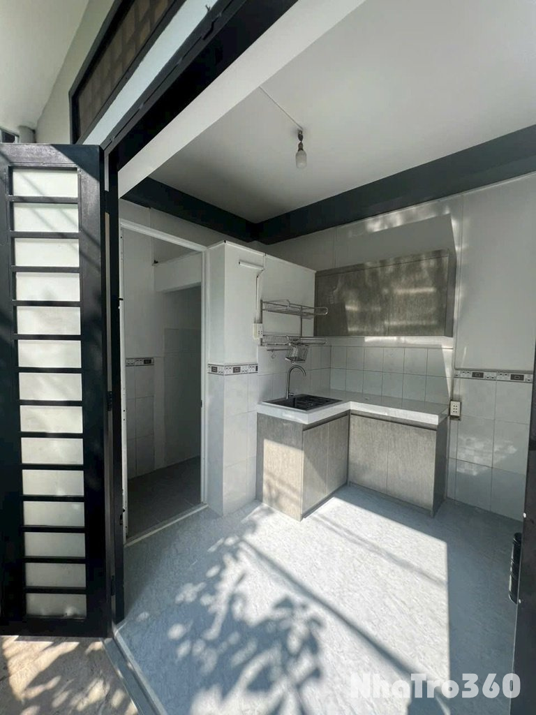 Cho thuê nhà nhỏ nguyên căn